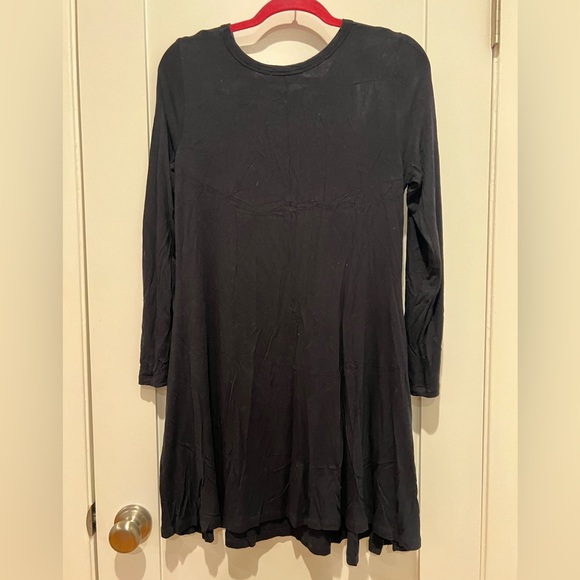 EUC LK Luv Women’s Black Knit Tunic Dress Long Sleeve Round Neck Pockets Size L - Picture 2 of 7